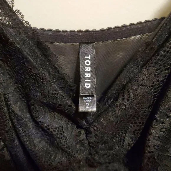 NWOT Torrid black lace babydoll - 2X - Picture 4 of 4